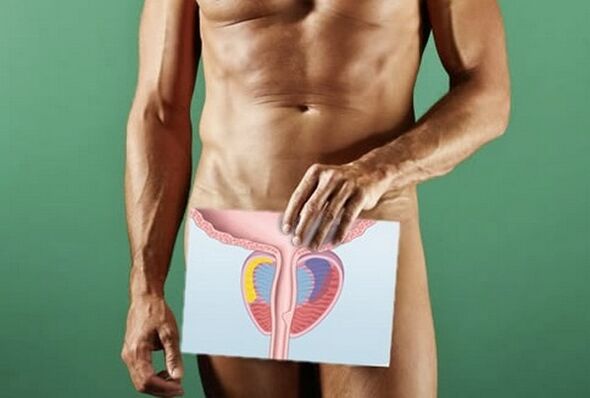 Un home sofre de prostatite